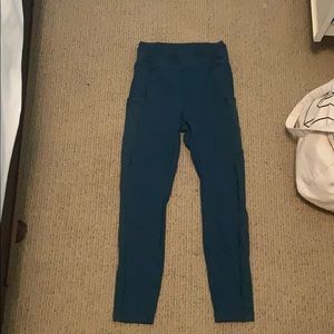 Blue 7/8 lulu leggings